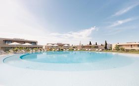 White Shell Beach Villas